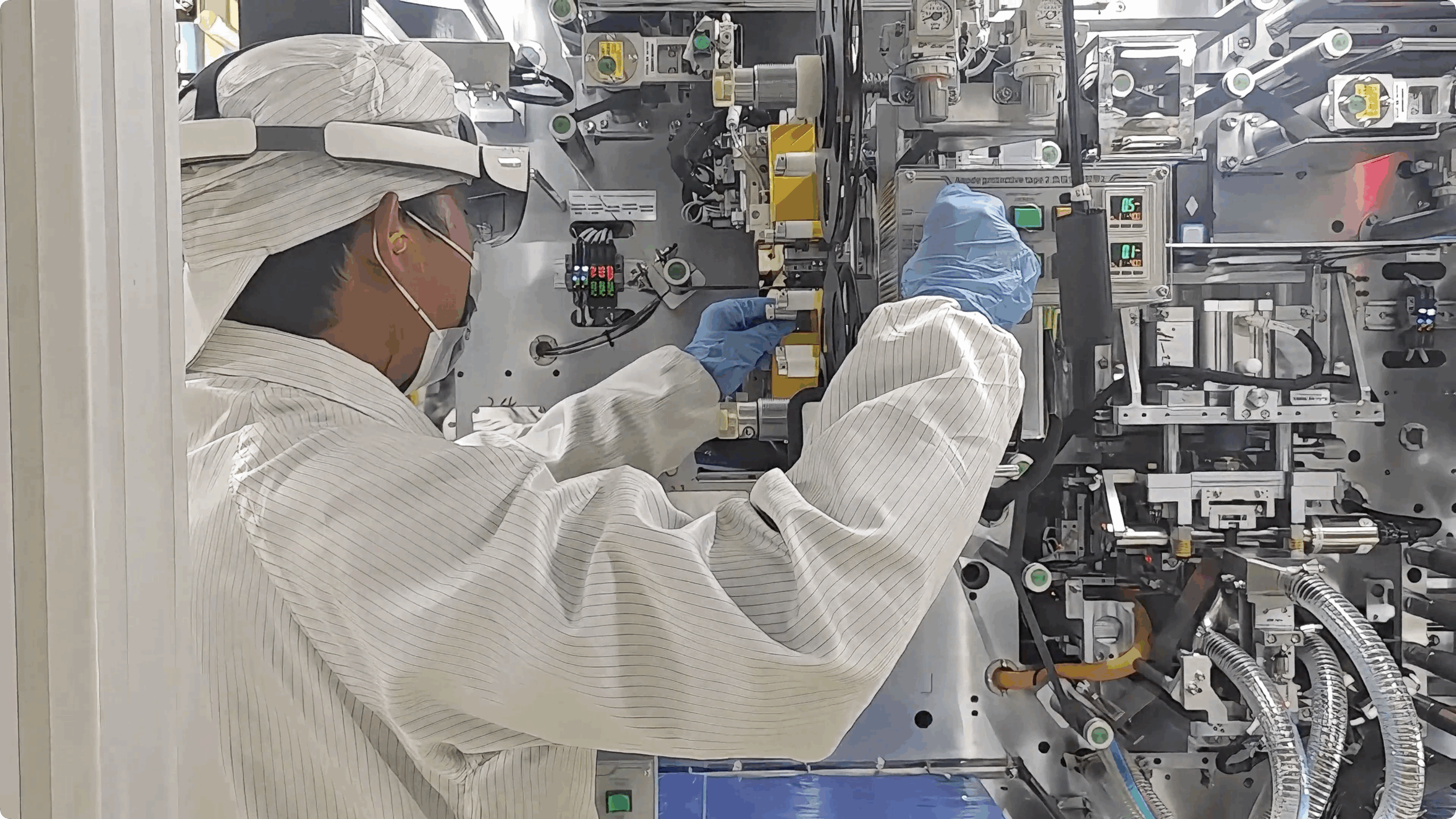 全球首个圆柱电池灯塔工厂！  亿纬锂能树立智能制造新标杆(图5)