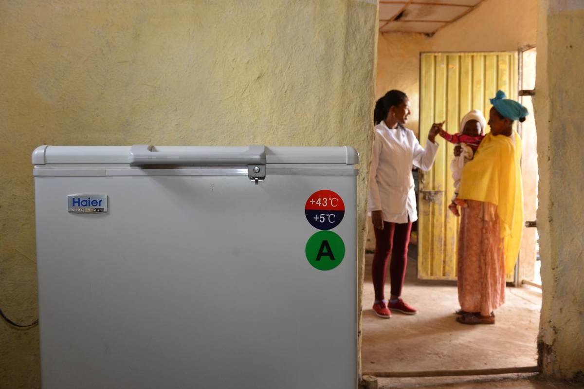 行业引领，海尔2大案例入选《2025金砖国家产业合作案例集》(图1)