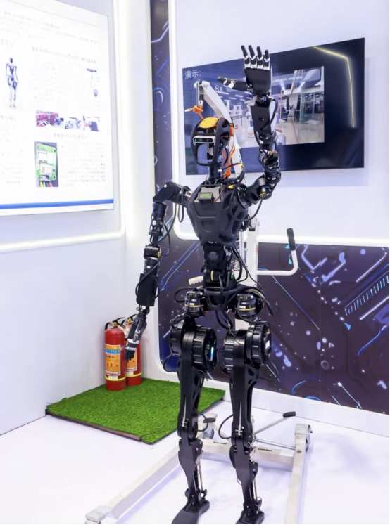 AI赋能,数智向新!第十五届智博会9月5日在宁波举行(图2) AI赋能,数智向新!第十五届智博会9月5日在宁波举行(图2)