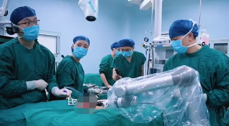 世界首例腰上种牙再移植手术在我国完成，机器人立大功(图1)