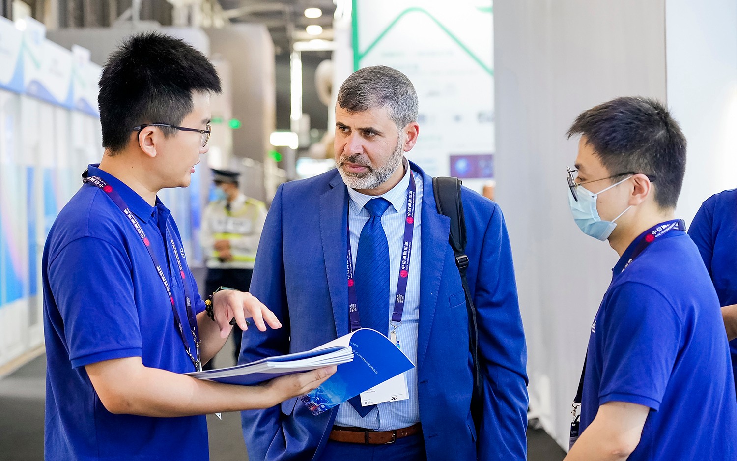 途鸽科技闪耀2025MWC:创新vSIM解决方案,重构全球连接新范式(图7) 途鸽科技闪耀2025MWC:创新vSIM解决方案,重构全球连接新范式(图7)