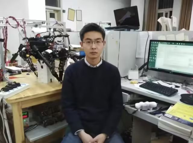 王兴兴:很多人形机器人企业爆单了,宇树科技非常缺人(图1) 王兴兴:很多人形机器人企业爆单了,宇树科技非常缺人(图1)