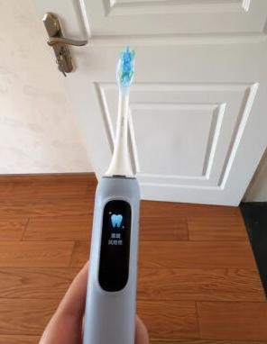 电动牙刷哪个牌子好?口腔清洁新宠电动牙刷推荐奉上(图4) 电动牙刷哪个牌子好?口腔清洁新宠电动牙刷推荐奉上(图4)