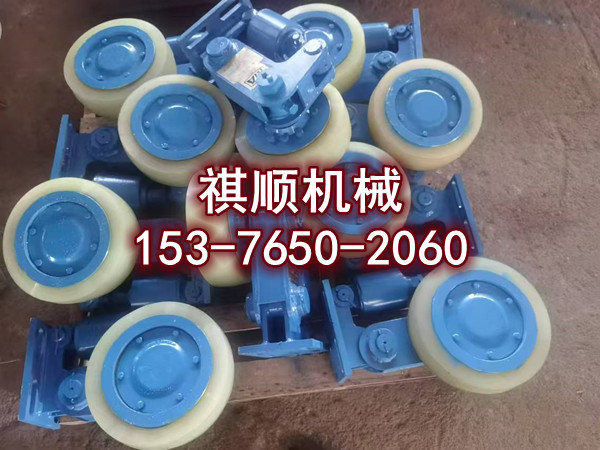 L30滚轮罐耳直径300mm矿用罐笼管道轮(图1) L30滚轮罐耳直径300mm矿用罐笼管道轮(图1)