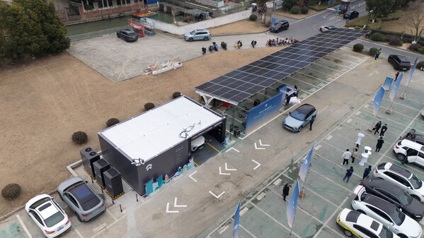 年发5.17万度绿电!协鑫能科"助攻"蔚来苏州首座光储充换一体站(图1) 年发5.17万度绿电!协鑫能科"助攻"蔚来苏州首座光储充换一体站(图1)