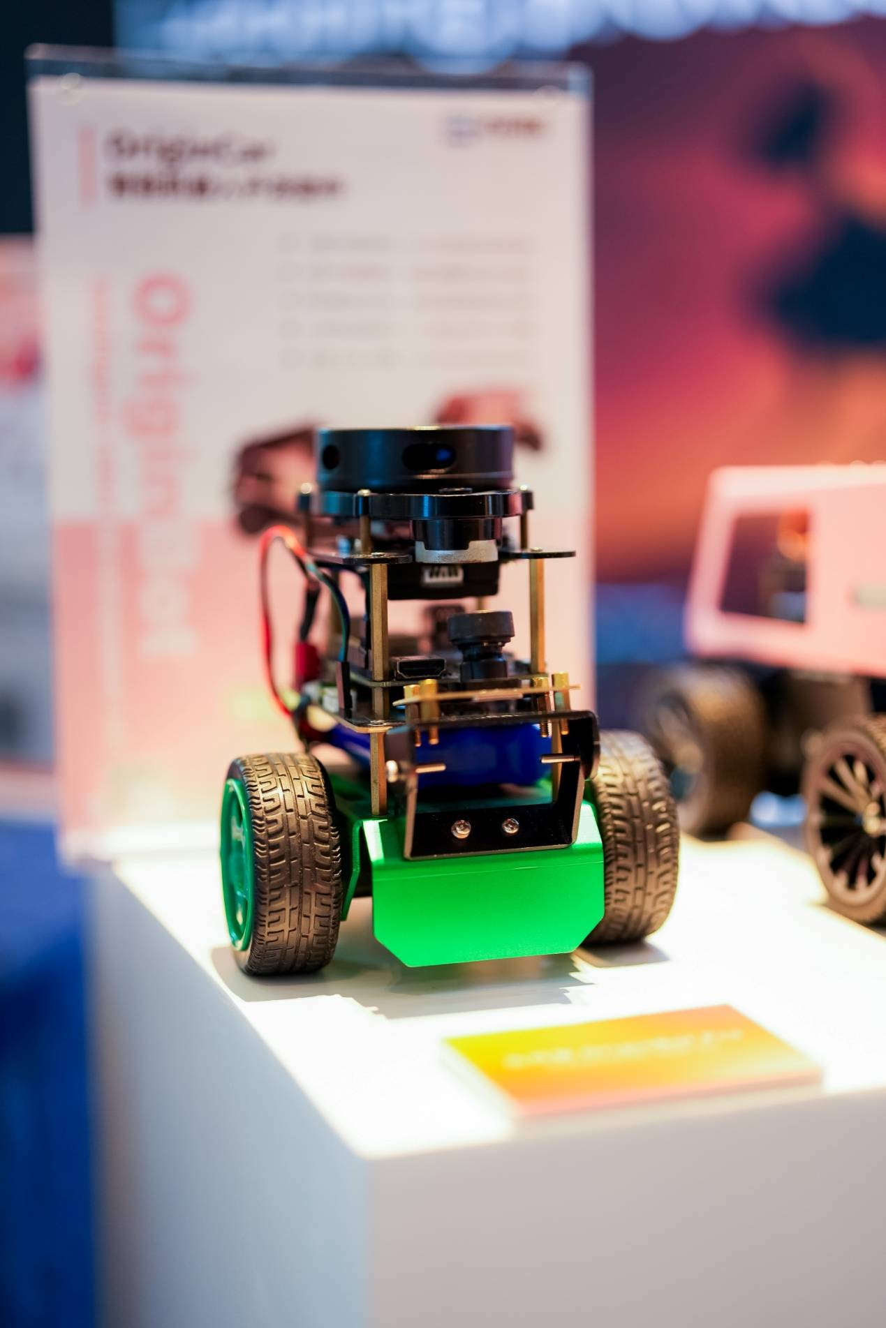 ROSCon China 2024大会在沪开幕:科技巨头共探机器人与人工智能未来(图5) ROSCon China 2024大会在沪开幕:科技巨头共探机器人与人工智能未来(图5)