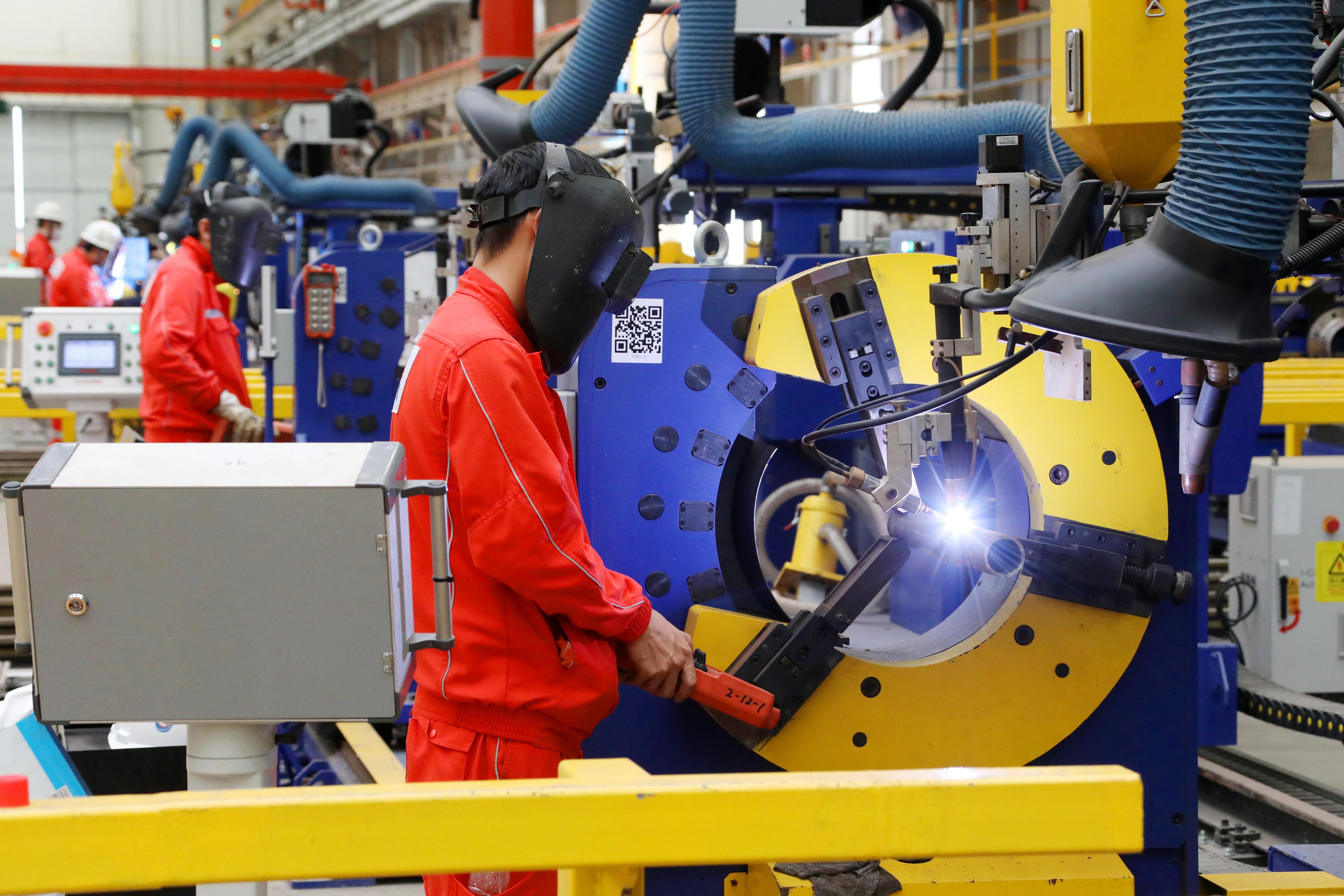 我国首个海洋油气装备“智能工厂”全面投产(图1) 我国首个海洋油气装备“智能工厂”全面投产(图1)