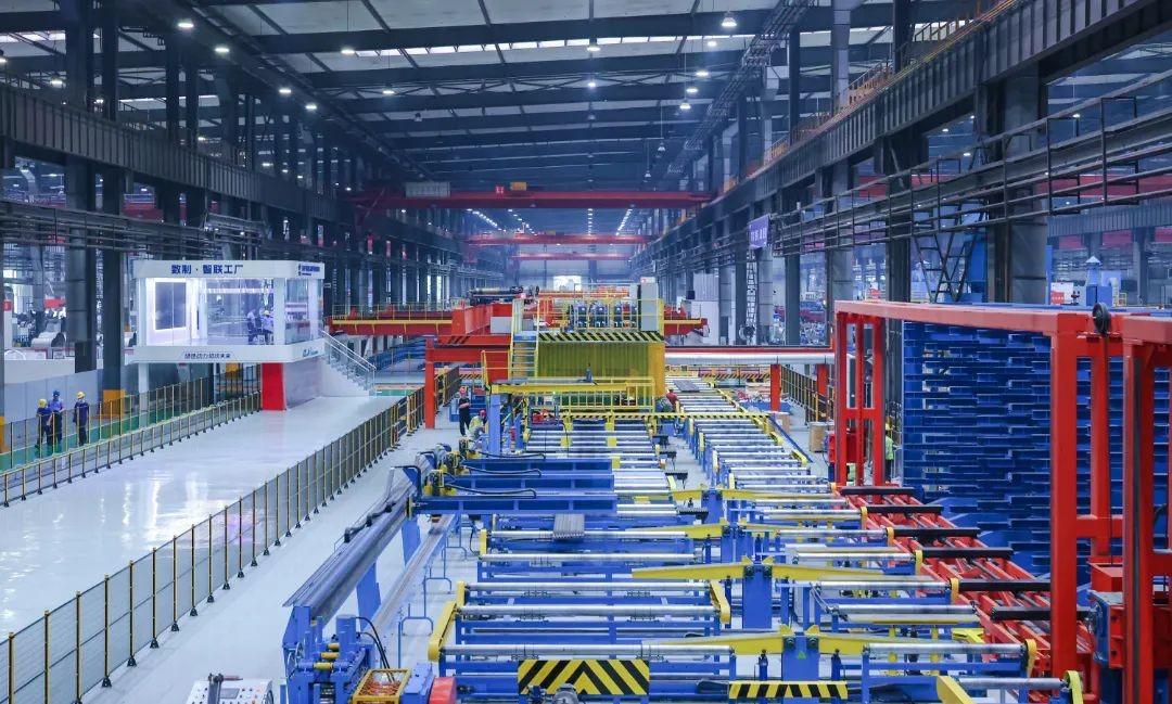 国内锅炉行业首个水冷壁数制·智联工厂建成投运(图1) 国内锅炉行业首个水冷壁数制·智联工厂建成投运(图1)