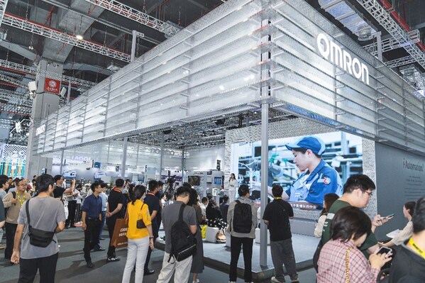 欧姆龙自动化亮相2024工博会：聚数智低碳之力，启工业发展新航(图1)