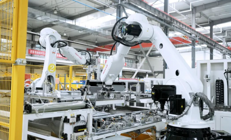 珞石机器人如何助力制造业企业抢抓新春“开门红”?(图1) 珞石机器人如何助力制造业企业抢抓新春“开门红”?(图1)