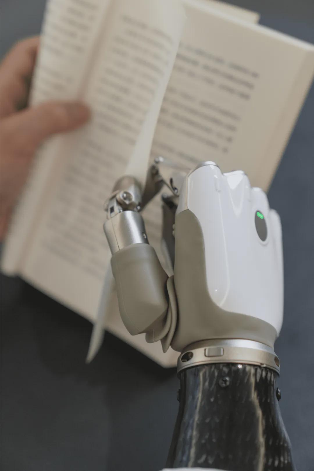 浙江国资系资本入局！灵巧手与神经接口研发商「傲意科技」完成近亿元B++轮融资！(图6)