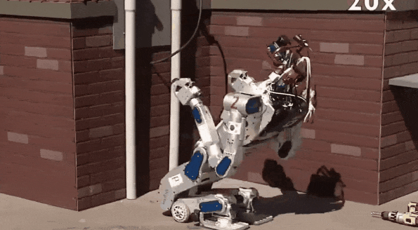 ​哈工大的这款轮腿机器人出3.0版本了！揭秘其设计、控制和性能测试(图1)