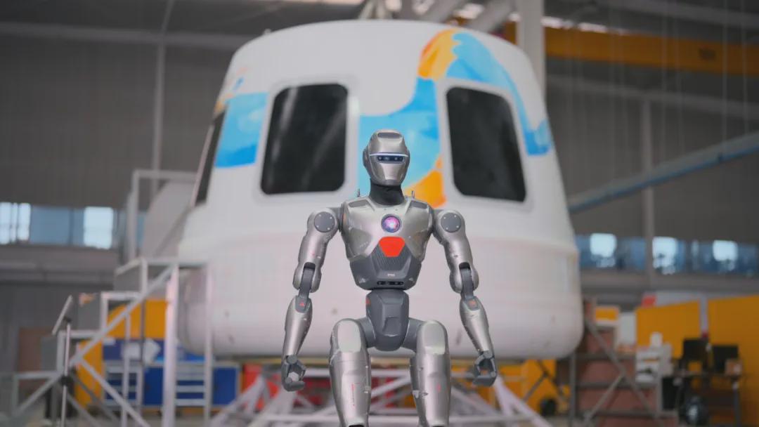 印度牙医博士打造全印首款人形机器人SPACEO-M1 时隔9个月全球开售！(图8)